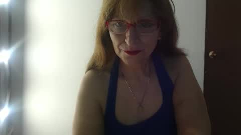 lilieth online show from November 14, 5:22 pm
