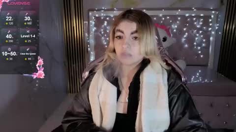 Lili online show from November 8, 3:18 am