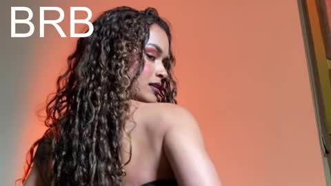 Snapshot of lili_evanss chatting on May 14, 2:57 pm lili_evanss online show from May 14, 2:57 pm