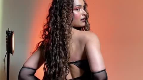 Snapshot of lili_evanss chatting on July 28, 12:45 pm lili_evanss online show from July 28, 12:45 pm