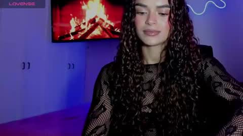Snapshot of lili_evanss chatting on July 30, 2:49 pm lili_evanss online show from July 30, 2:49 pm