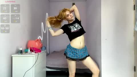 Lili online show from July 17, 9:27 am