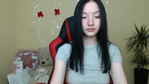 Snapshot of liliabang chatting on February 27, 9:43 am Liliabang online show from February 27, 9:43 am