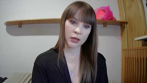 Snapshot of lilianafoxy1408 chatting on February 6, 7:17 pm Lili online show from February 6, 7:17 pm