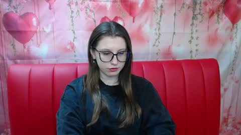 lilianashine online show from April 29, 5:11 am