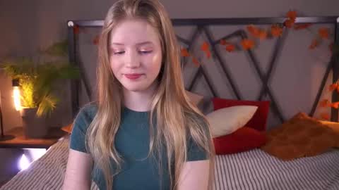 Snapshot of lilianhoward chatting on November 27, 12:40 pm Lilian online show from November 27, 12:40 pm