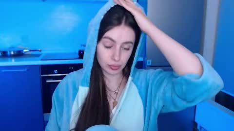 Lilu online show from April 26, 9:56 pm