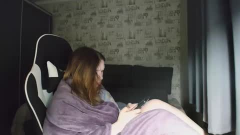 liliawoolf online show from December 22, 3:47 am