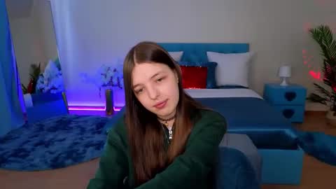 Lili Bakery online show from April 28, 5:34 am