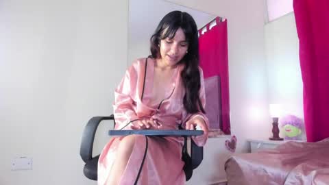 Lilibet online show from April 26, 7:00 pm