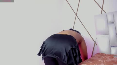 Snapshot of lilicameron_ chatting on May 7, 11:37 am LIli cameron online show from May 7, 11:37 am