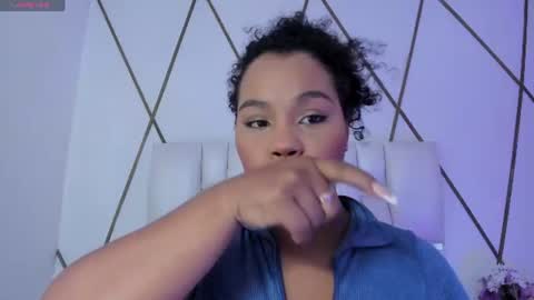Snapshot of lilicameron_ chatting on July 24, 11:52 am LIli cameron online show from July 24, 11:52 am