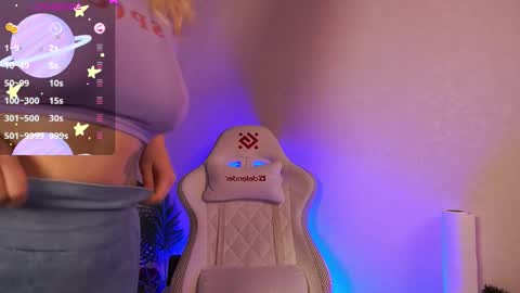 lilielfie online show from November 6, 7:09 am