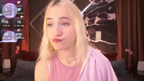 lilielfie online show from March 9, 10:47 pm