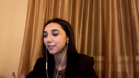 Snapshot of lilihalvorsen chatting on September 22, 10:12 pm Lina online show from September 22, 10:12 pm