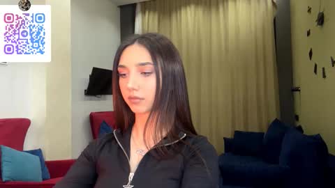 Lina online show from February 3, 10:15 pm