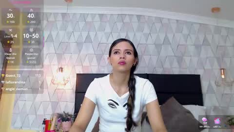 Snapshot of lilijensen chatting on October 2, 7:43 pm LilyJensen online show from October 2, 7:43 pm