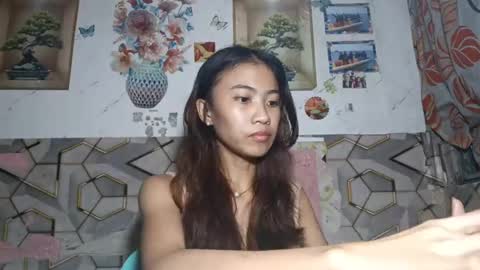 Snapshot of lililaban chatting on May 30, 6:38 pm Evelyn online show from May 30, 6:38 pm