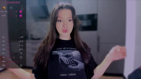 Snapshot of lililaluna chatting on February 7, 6:33 pm ... online show from February 7, 6:33 pm