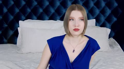 Snapshot of lililinn chatting on January 24, 5:10 am LiliLinn online show from January 24, 5:10 am