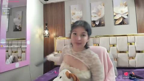 Snapshot of lilimini032 chatting on July 27, 7:54 pm lilimini online show from July 27, 7:54 pm