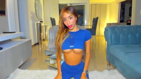 Lili  online show from April 30, 3:57 am