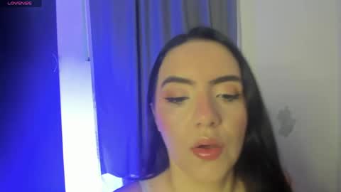 lilirouse online show from April 29, 11:14 am