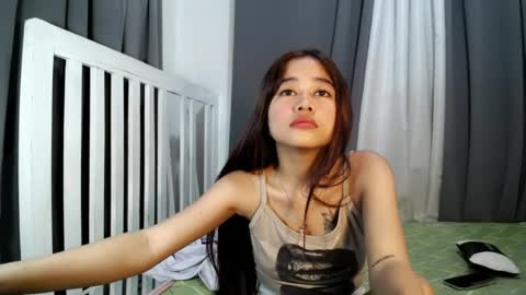 Snapshot of lilith14x chatting on July 16, 2:28 am lilith14x online show from July 16, 2:28 am