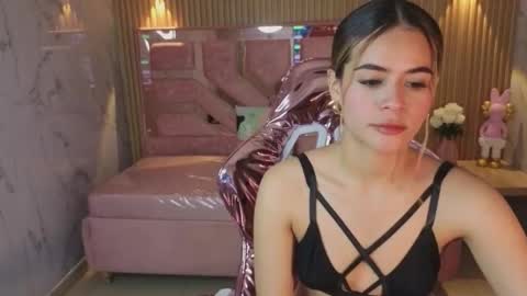 Lilith  online show from February 28, 8:10 pm