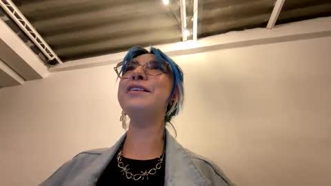 Snapshot of lilith_3r chatting on May 27, 3:47 am Lilith online show from May 27, 3:47 am