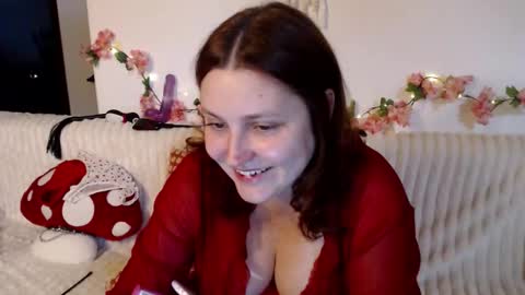 Snapshot of lilith___moon chatting on November 25, 8:53 pm Lilly online show from November 25, 8:53 pm