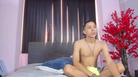 Lili  Marcus online show from December 30, 7:32 pm