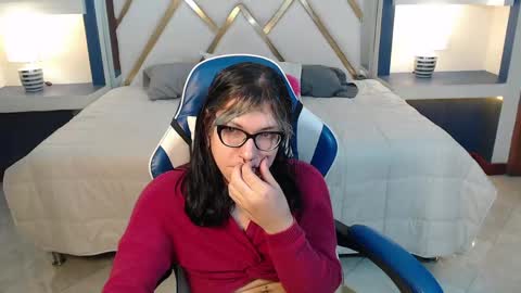 Snapshot of lilith_ayanami chatting on May 22, 2:22 pm lilith online show from May 22, 2:22 pm