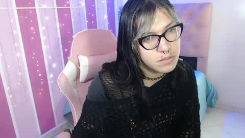 Snapshot of lilith_ayanami chatting on May 25, 2:23 pm lilith online show from May 25, 2:23 pm