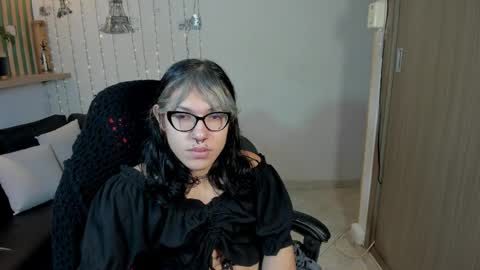 Snapshot of lilith_ayanami chatting on May 30, 11:51 am lilith online show from May 30, 11:51 am