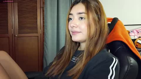 Lilith online show from October 23, 5:07 am