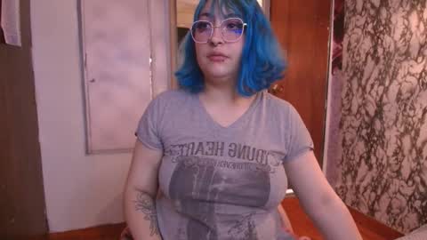   online show from October 1, 7:53 pm
