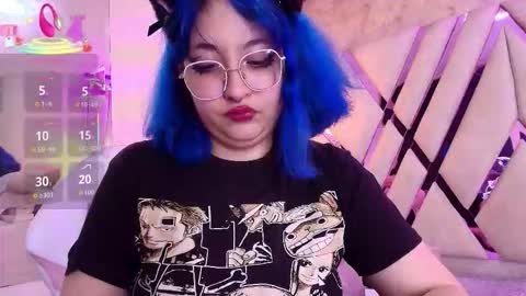   online show from October 13, 8:42 pm