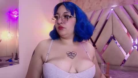   online show from October 19, 7:14 pm