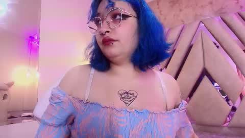   online show from October 20, 7:47 pm