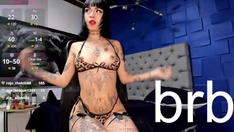 lilith_dior online show from May 15, 11:34 pm