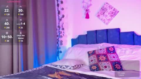 ---Lilith--- online show from December 23, 9:40 pm