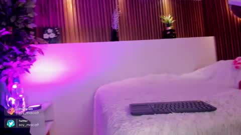 Lilith Gray online show from February 12, 9:10 am