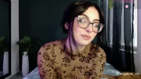 lilith online show from March 26, 12:06 am