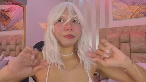 Lilith pink online show from May 29, 4:10 am