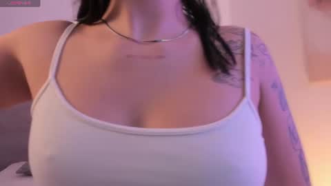 Snapshot of lilith_sage_ chatting on June 11, 7:45 pm lilith_sage_ online show from June 11, 7:45 pm