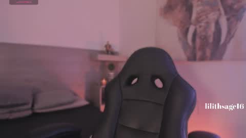 Snapshot of lilith_sage_ chatting on June 26, 8:02 pm lilith_sage_ online show from June 26, 8:02 pm