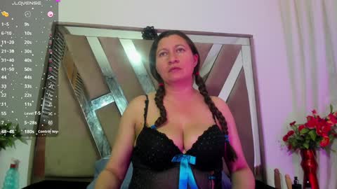 Snapshot of lilith_torres chatting on December 2, 10:01 pm liliINDEPENDENT MODEL online show from December 2, 10:01 pm