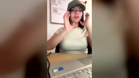 Snapshot of lilith_vanellope chatting on July 24, 6:06 pm lilith online show from July 24, 6:06 pm