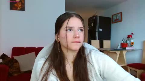 Snapshot of lilithabril chatting on December 5, 12:36 pm Abril online show from December 5, 12:36 pm